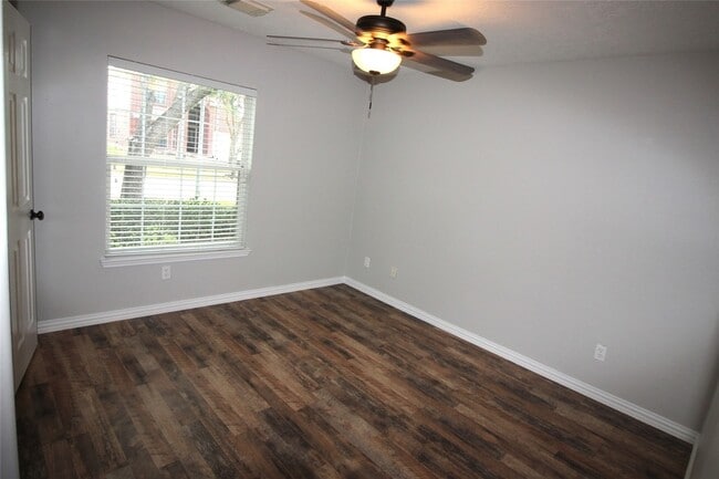 Building Photo - 16531 Sperry Gardens Dr