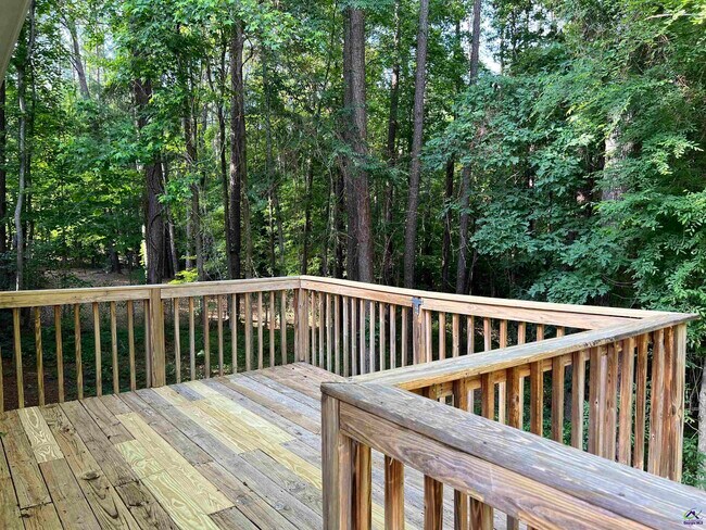 Building Photo - 536 Loblolly Ln