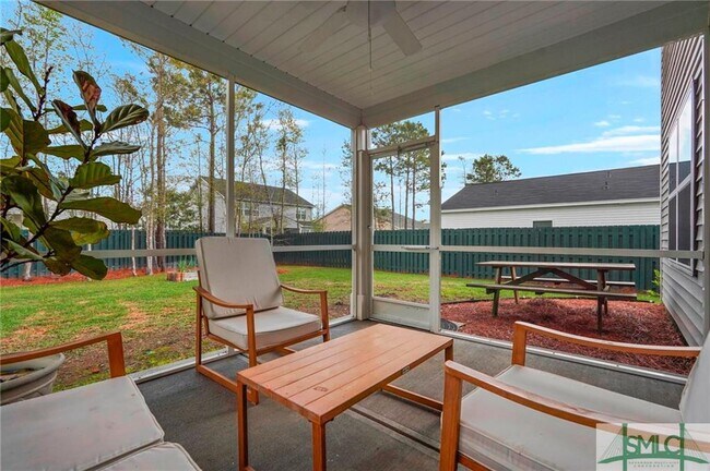 Building Photo - 1300 Waybridge Way