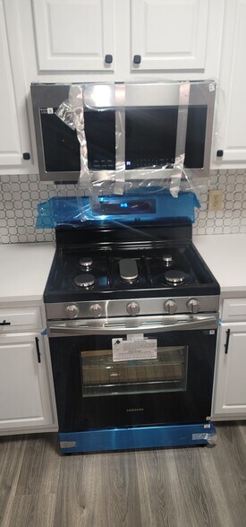 Building Photo - 414 S Franklin St