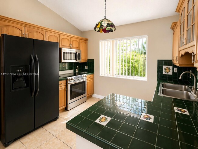 Building Photo - 2812 NW 55th Ave