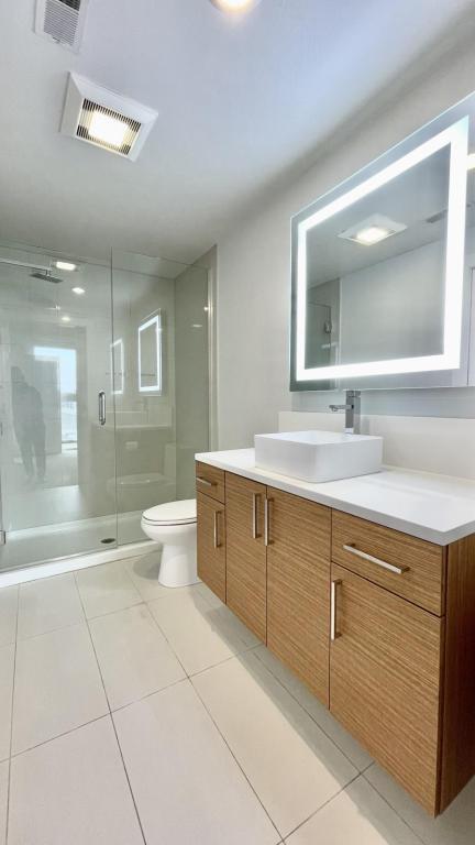 Building Photo - 476 Enterprise Blvd