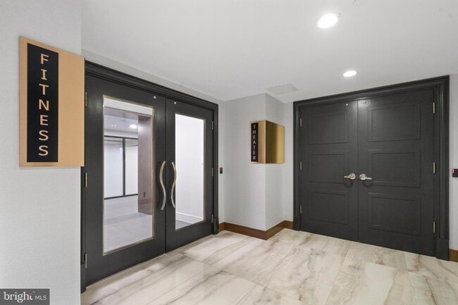 Building Photo - 631 D St NW