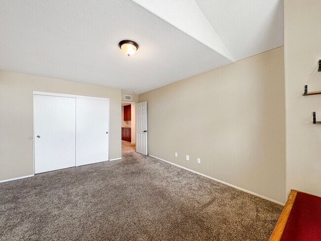 Building Photo - Elegant Poway Home with High Ceilings, Poo...