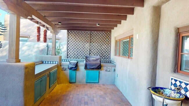 Building Photo - This historic South Capitol home with incr...