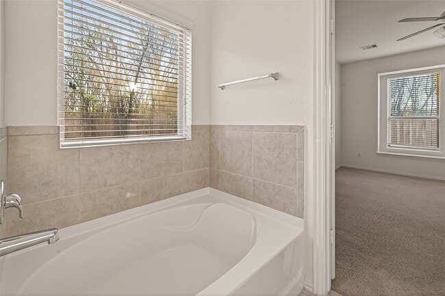 Building Photo - 12102 City Trek Ln