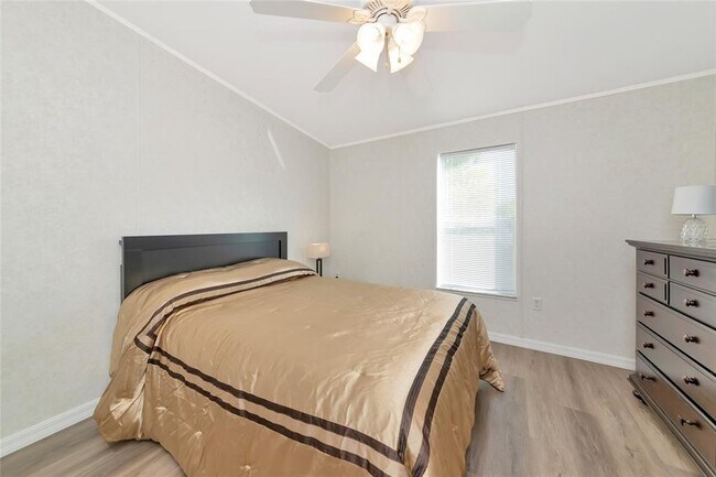 Building Photo - 3308 Anastasia Pl