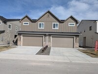 Building Photo - 4621 Highgarden Wy