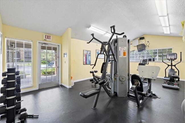 Building Photo - 2500 Winding Creek Blvd