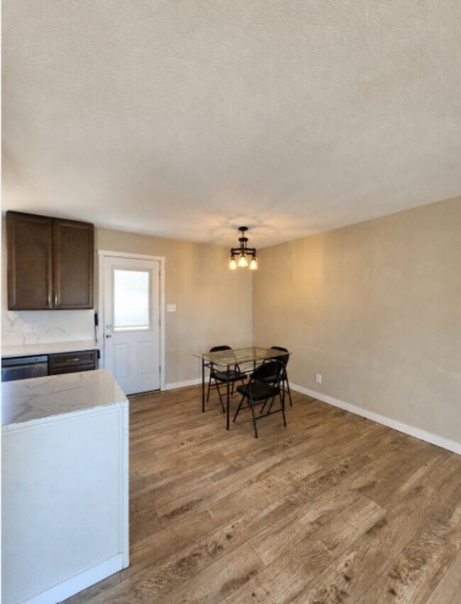 Building Photo - Long Realty & Property Management - Updated Ranch Home on 1 Acre
