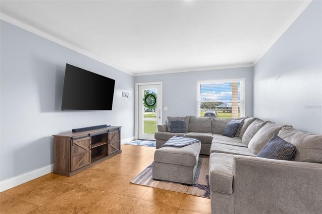 Building Photo - 5201 S Quincy St