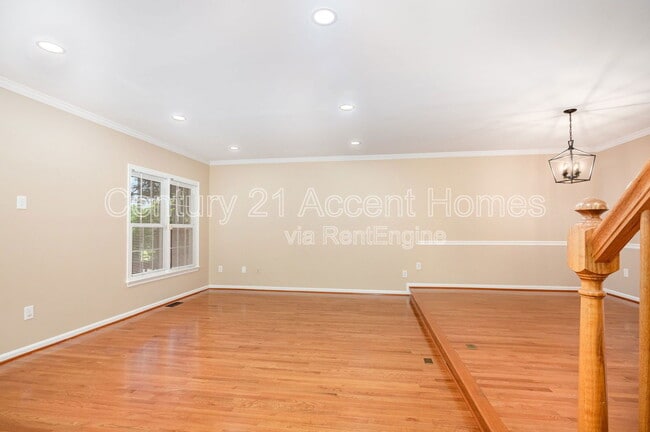 Building Photo - 8002 Tanworth Ct