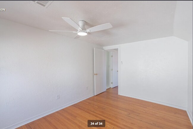Building Photo - 2128 NW 25th St
