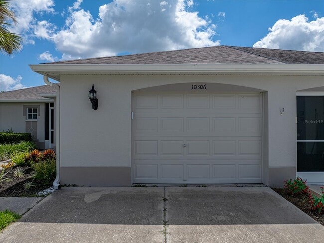 Building Photo - 10306 Chatuge Dr