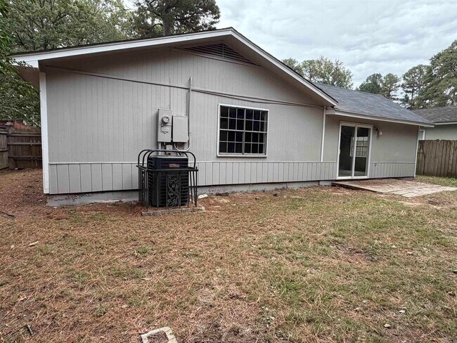 Building Photo - 10002 Stardust Trail