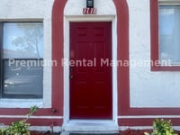 Building Photo - 1718 Silver Creek Ct