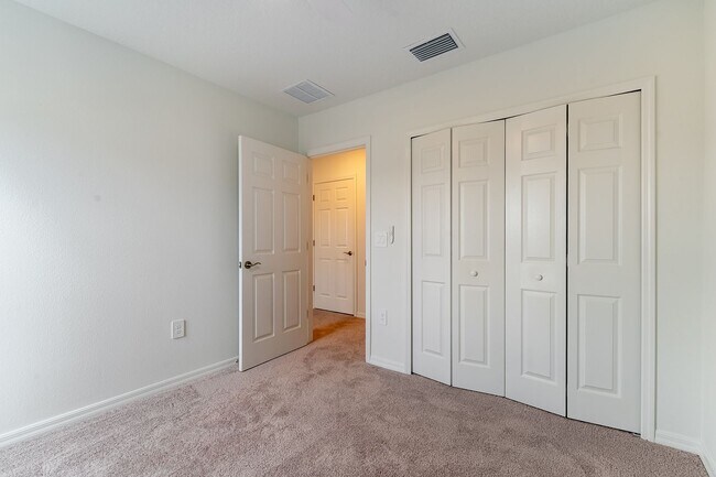 Building Photo - Brand New 3-Bed 2.5-Bath Town Home with La...