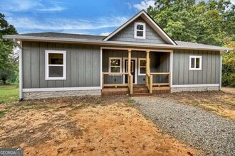 Building Photo - 524 Old Hwy 5