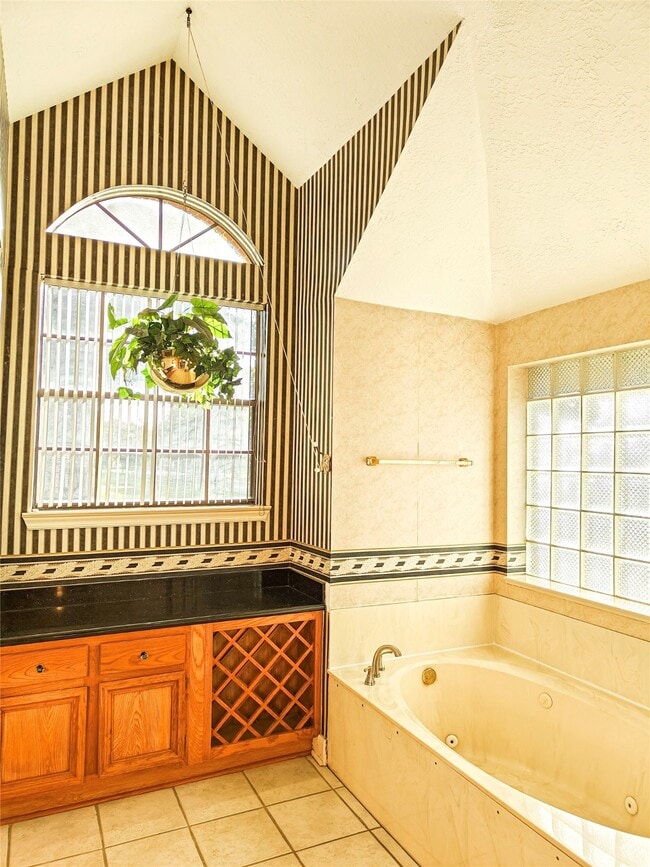 Building Photo - 3446 Mimosa Way