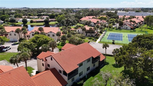 Building Photo - 20 Vía De Casas Sur