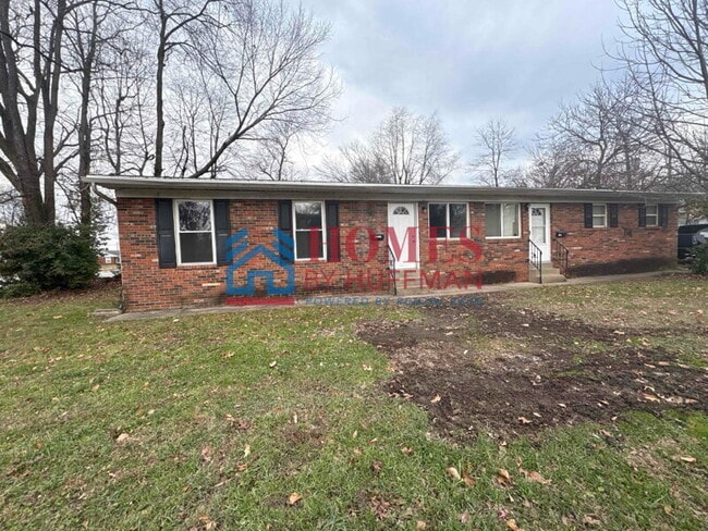 Building Photo - Three Bedroom Duplex | Off-Street Parking