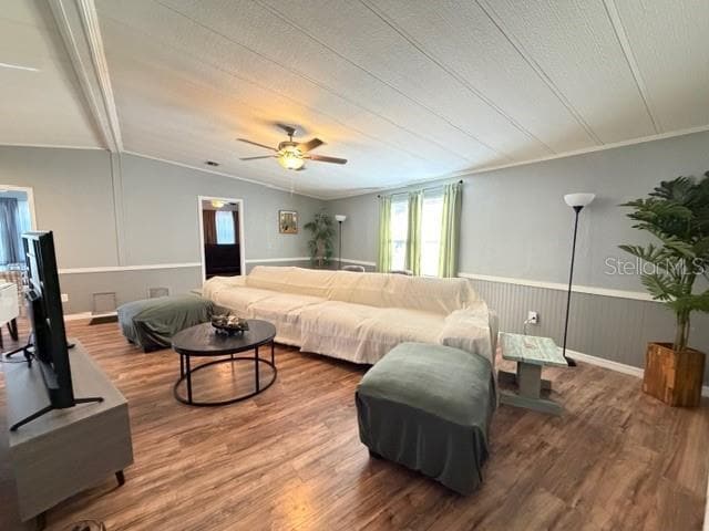 Building Photo - 602 Jason Dr