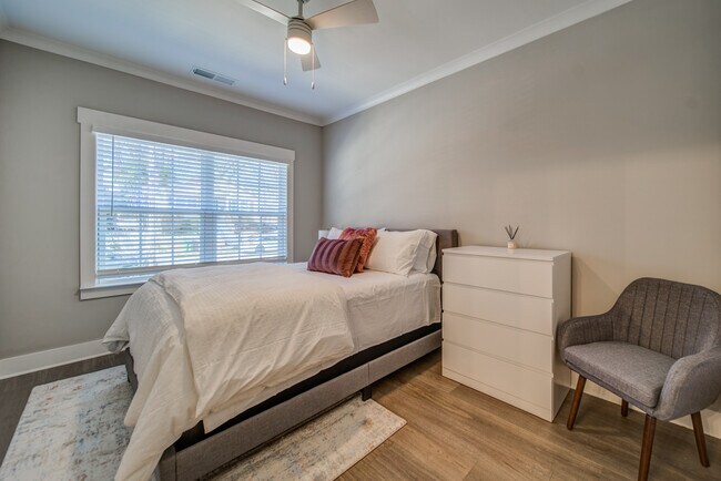 Unit B2 - 253 Sciple Terrace NW