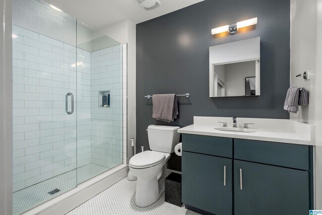 Building Photo - 1801 2nd Ave N