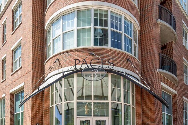 Building Photo - 325 East Paces Ferry Rd NE