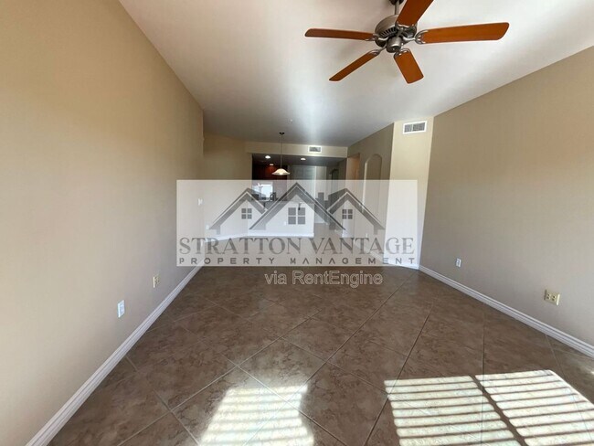 Building Photo - 5350 E Deer Valley Dr