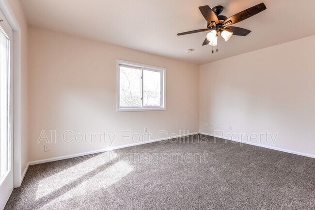 Building Photo - 3907 Benthaven St