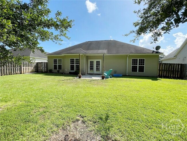 Building Photo - 216 Carlisle Way