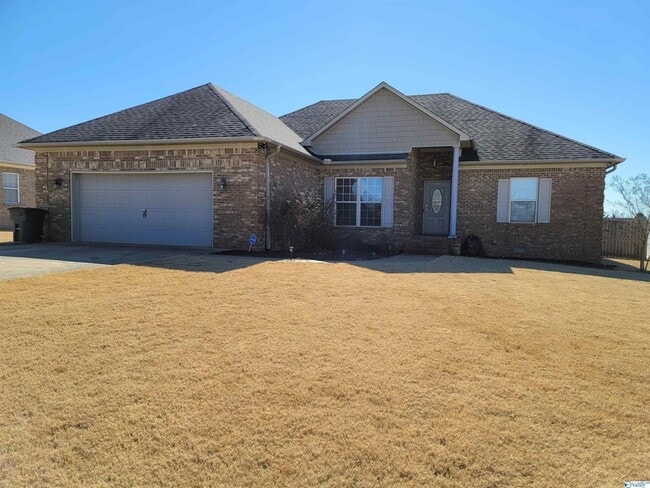 Primary Photo - 25756 Iron Gate Dr