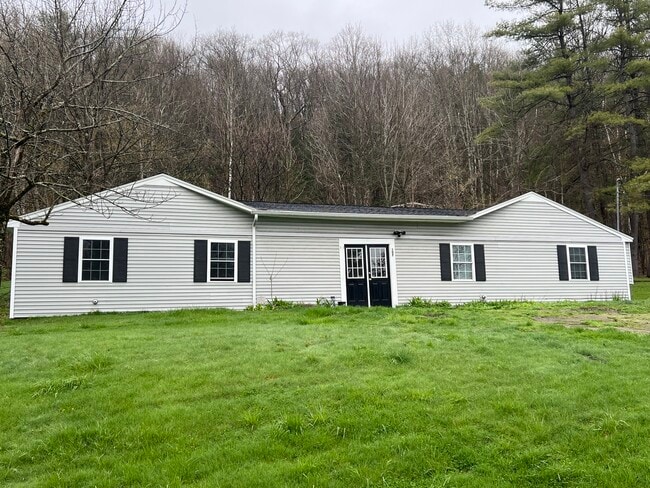 Primary Photo - 107 Upper Loveland Rd