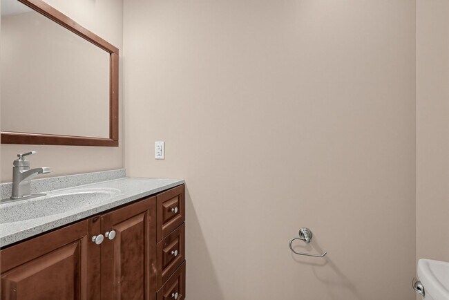 Building Photo - 13631 Winterspoon Ln