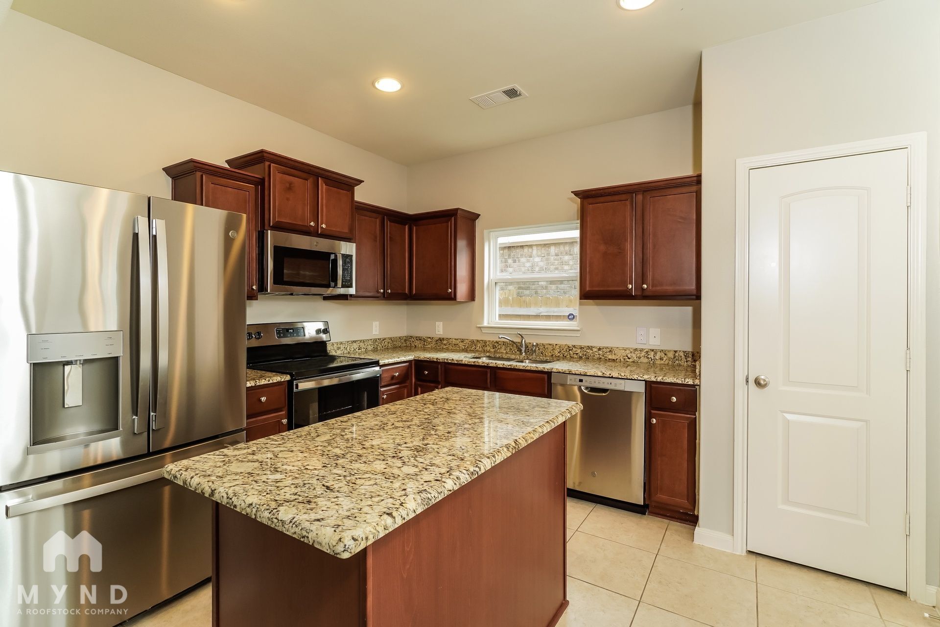 Building Photo - 13624 Founders Ln