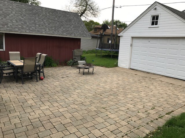 Paver Patio - 1714 Greendale Ave