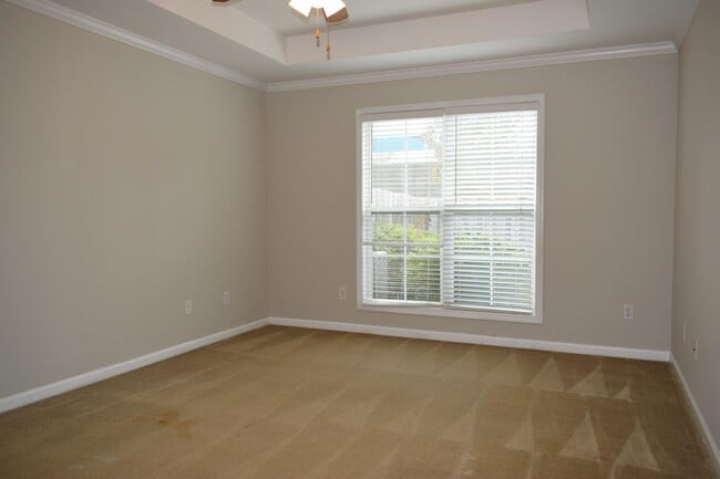 Building Photo - 106 Grove Landing Ct