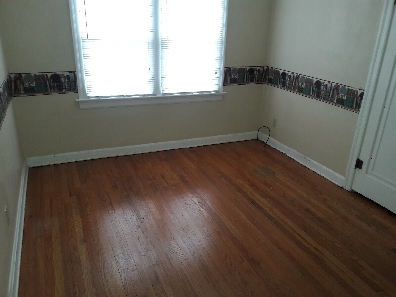 Building Photo - 3114 Kemp Dr