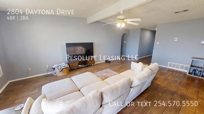 Building Photo - Embrace Spacious Living in Killeen!