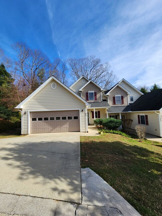Building Photo - 45 Viera Dr