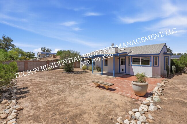 Building Photo - 2531 W Glenbrook Way