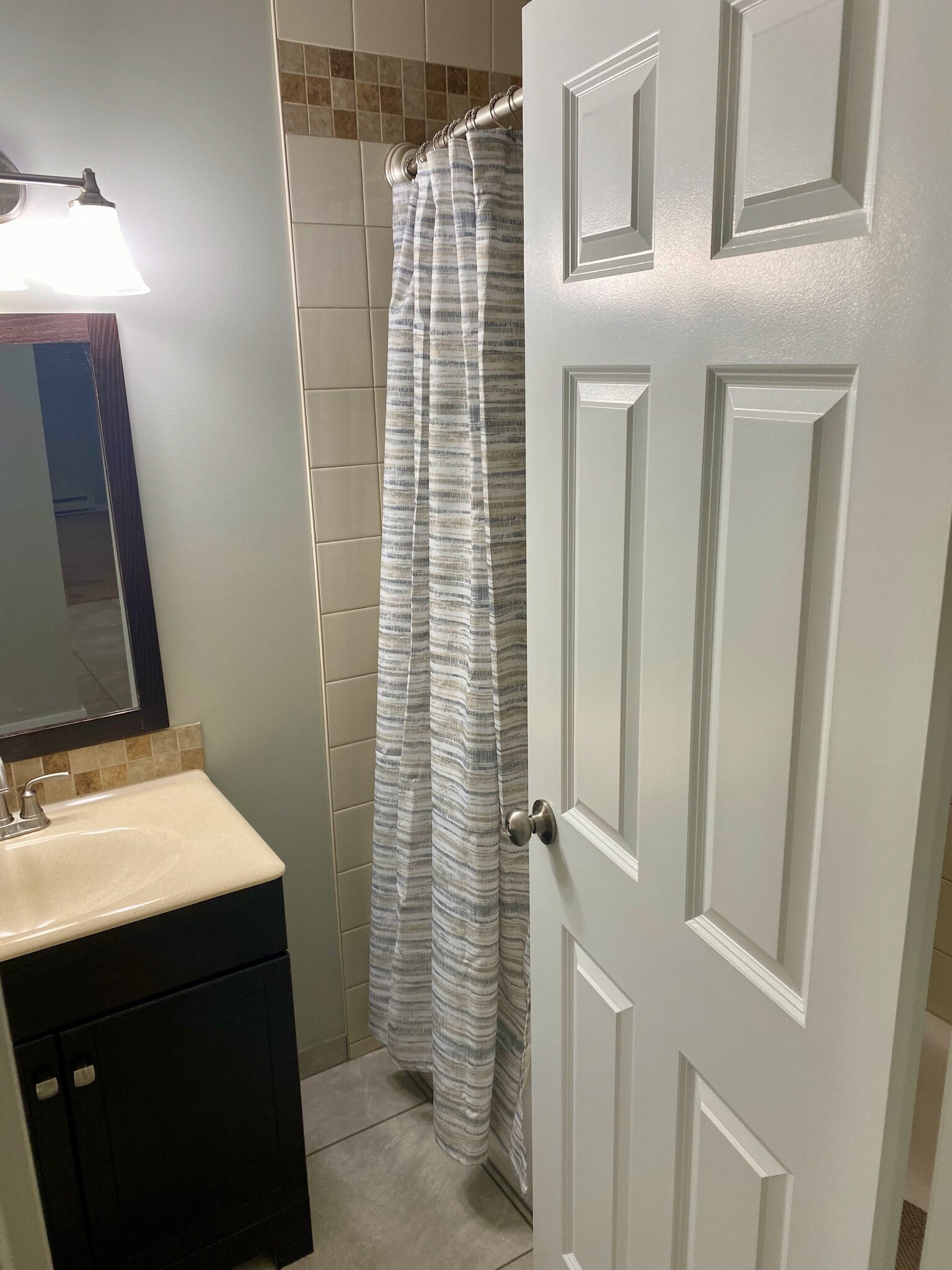 Building Photo - 400 Taylor Ave NW