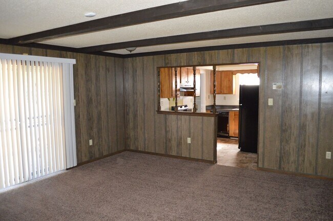 Building Photo - 3856 Jasmine Dr