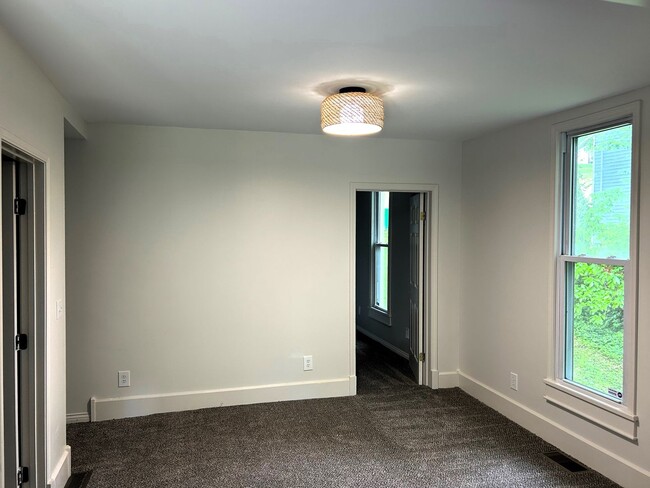 Building Photo - *** Coming Soon – Rare Downtown Corydon Rental! ***