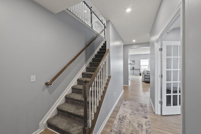 Building Photo - 1059 Honeycomb Ln