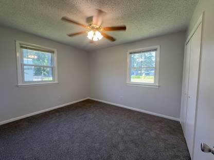 Building Photo - 94 Vandergrift Dr