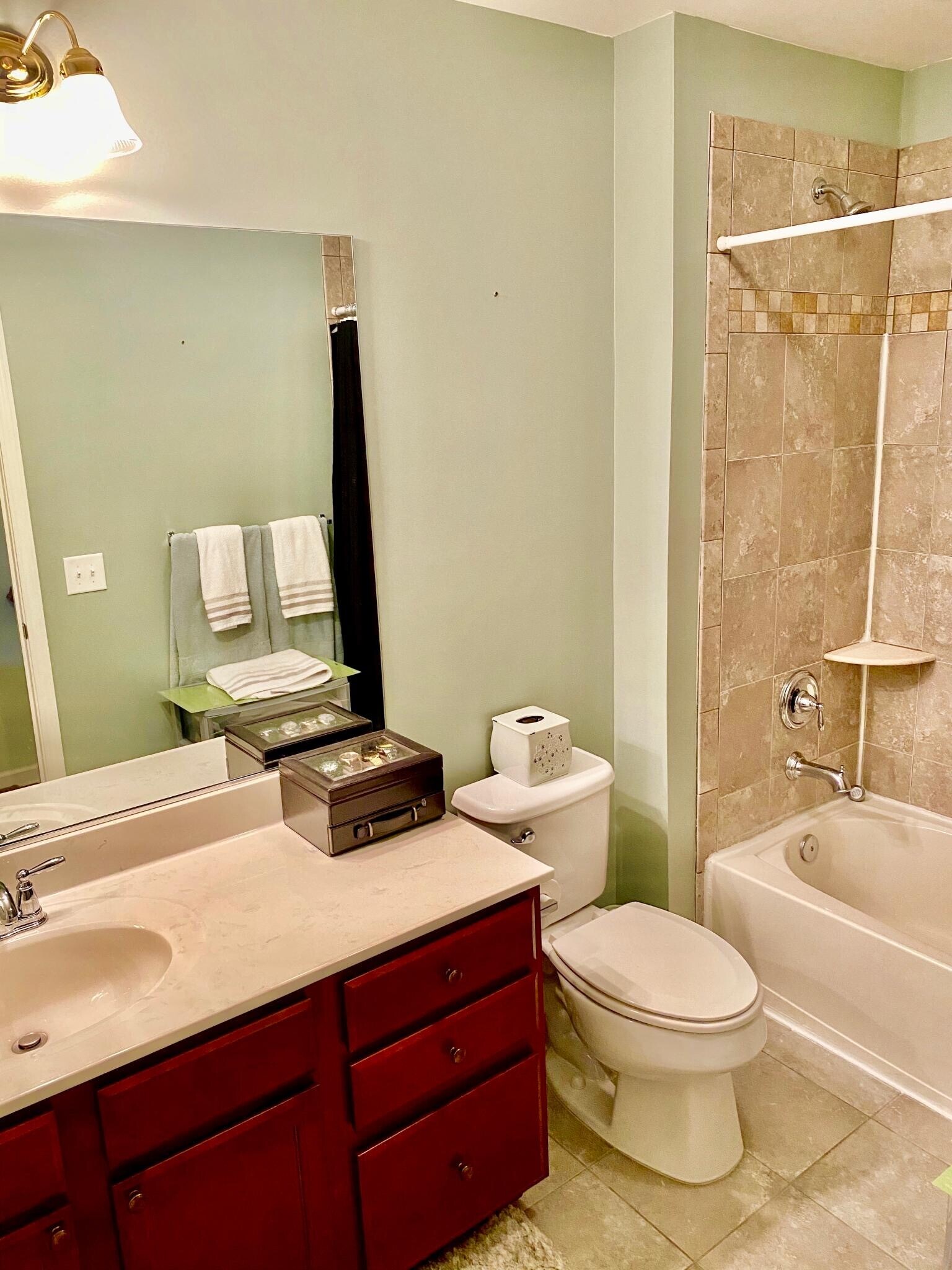 Building Photo - 99 Steiner Ave