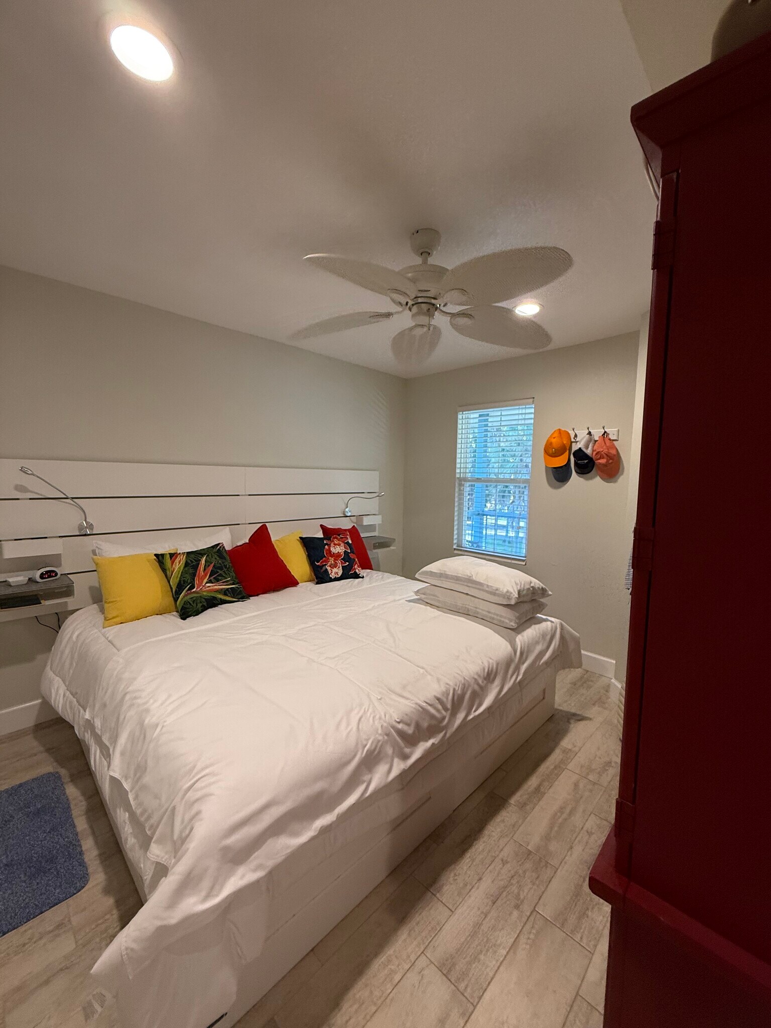 Building Photo - 30 SE Valare Ln