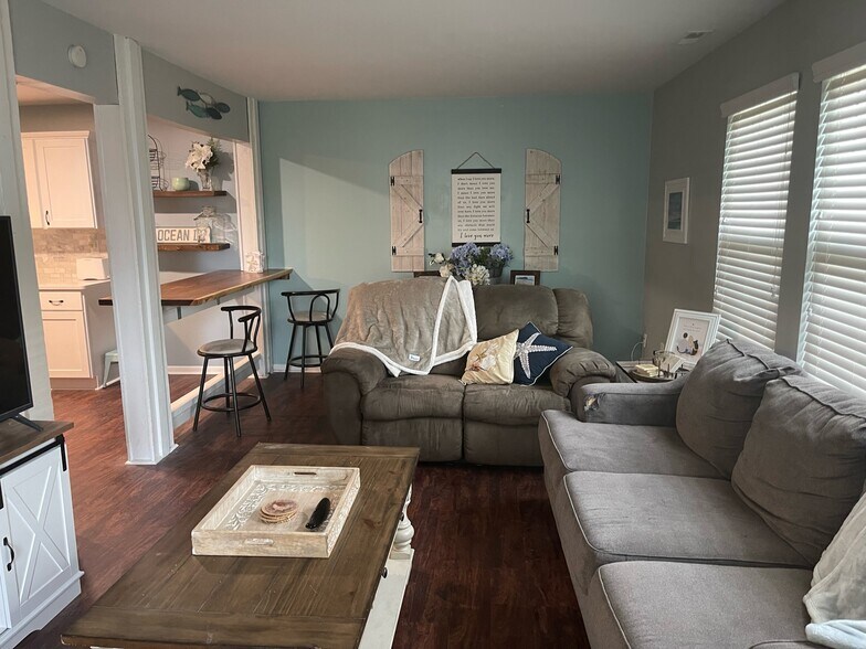 Living Room - 3751 Pendleton Ave